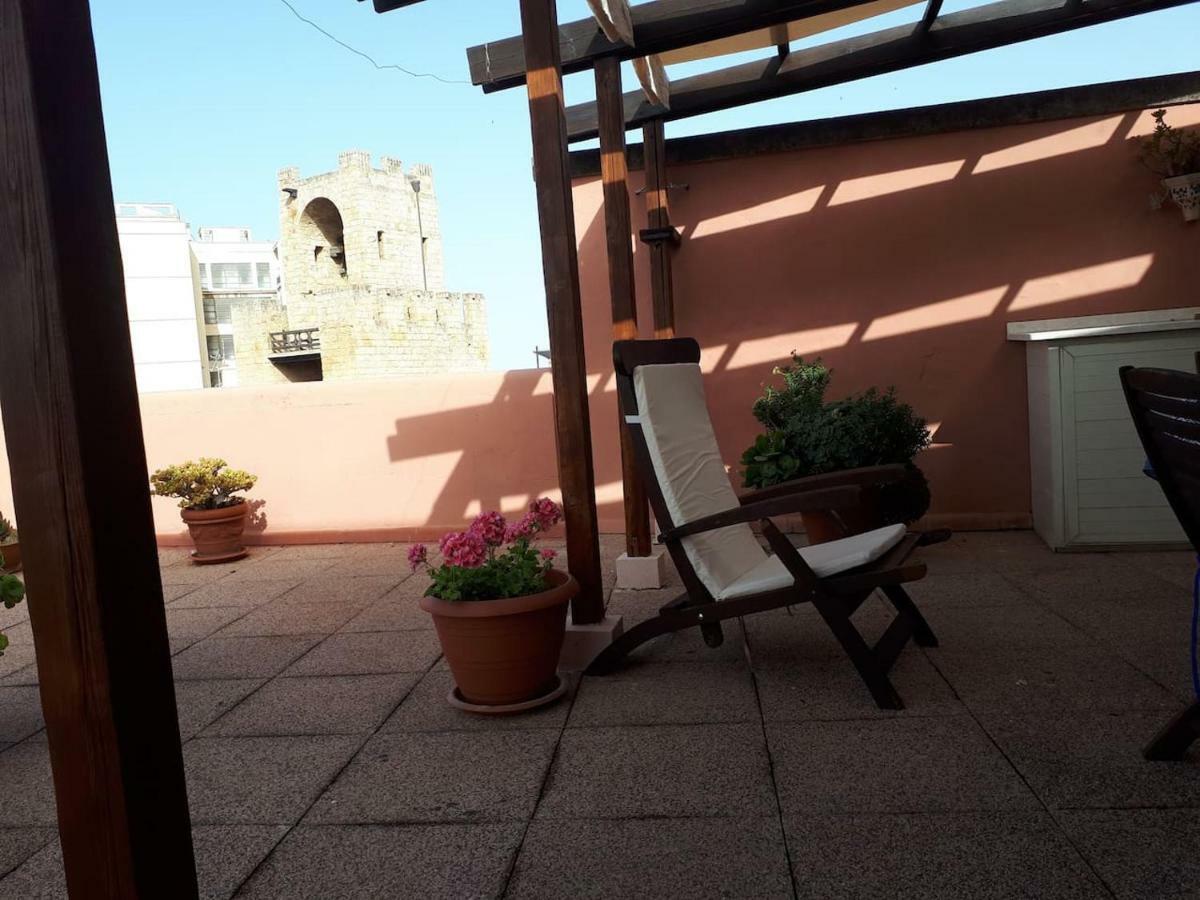 Appartement Attico In Centro Con Vista Della Torre - Cozy Penthouse Facing To The Tower à Oristano Extérieur photo
